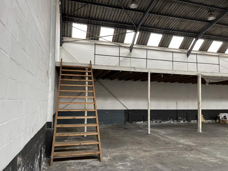 To Let commercial Property for Rent in Killarney Gardens Western Cape